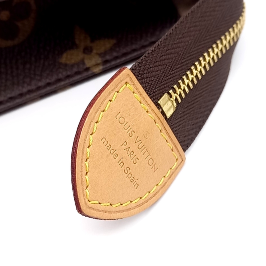 LOUIS VUITTON MONOGRAM POCHETTE TOILETTE 26 (JP)