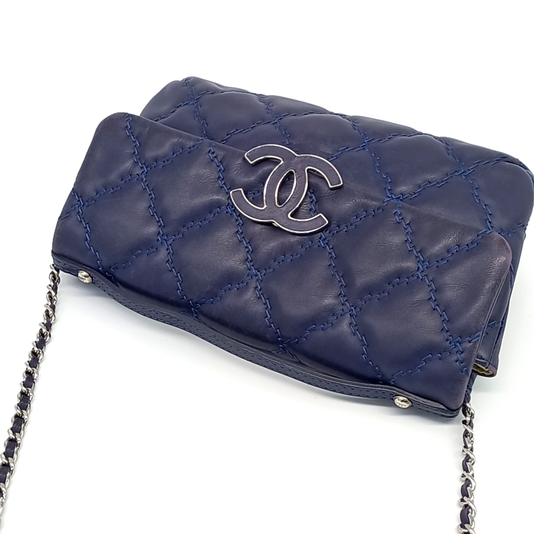 CHANEL HAMPTON STITCH TOTE AND CROSSBODY BAG (JP)