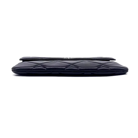 CHANEL 19 FLAP CLUTCH (JP)