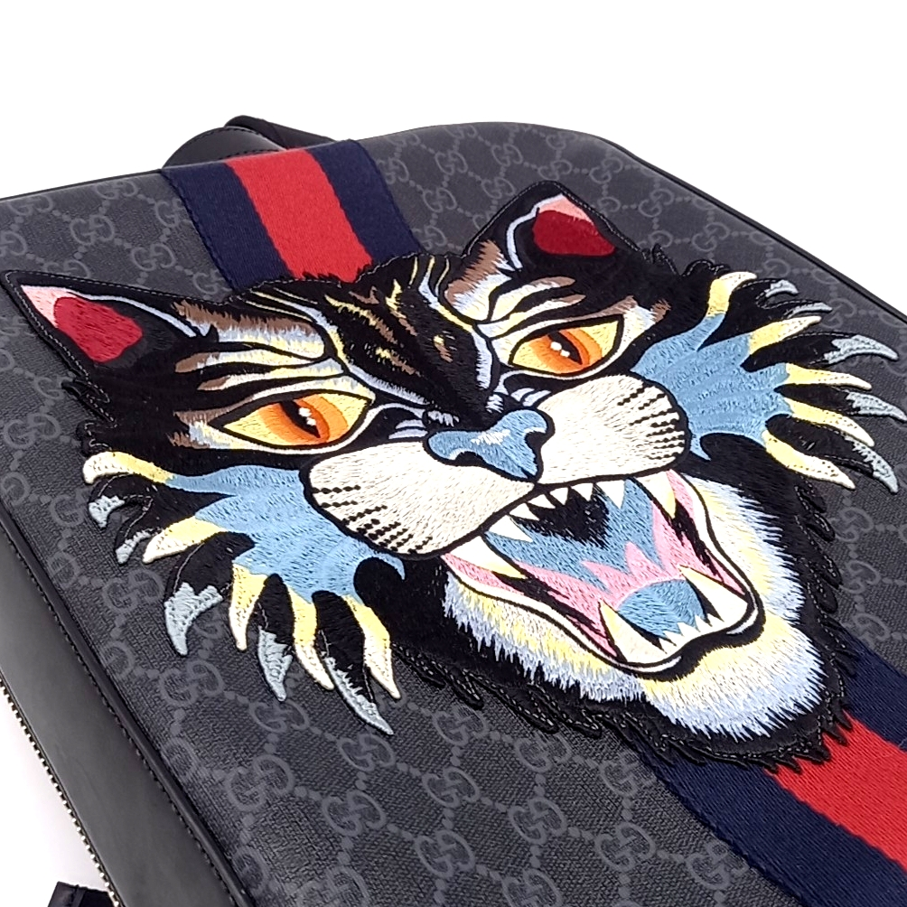 Gucci GG Supreme Backpack (478324) (10543400)