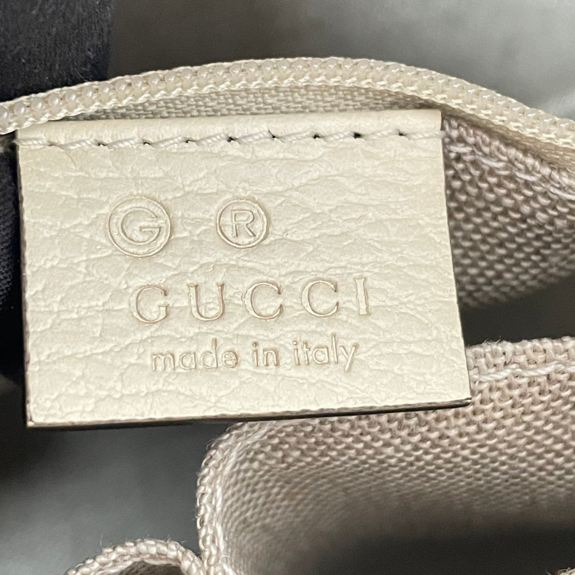 Gucci White Jacquard Canvas GG Small Shoulder Bag 449241