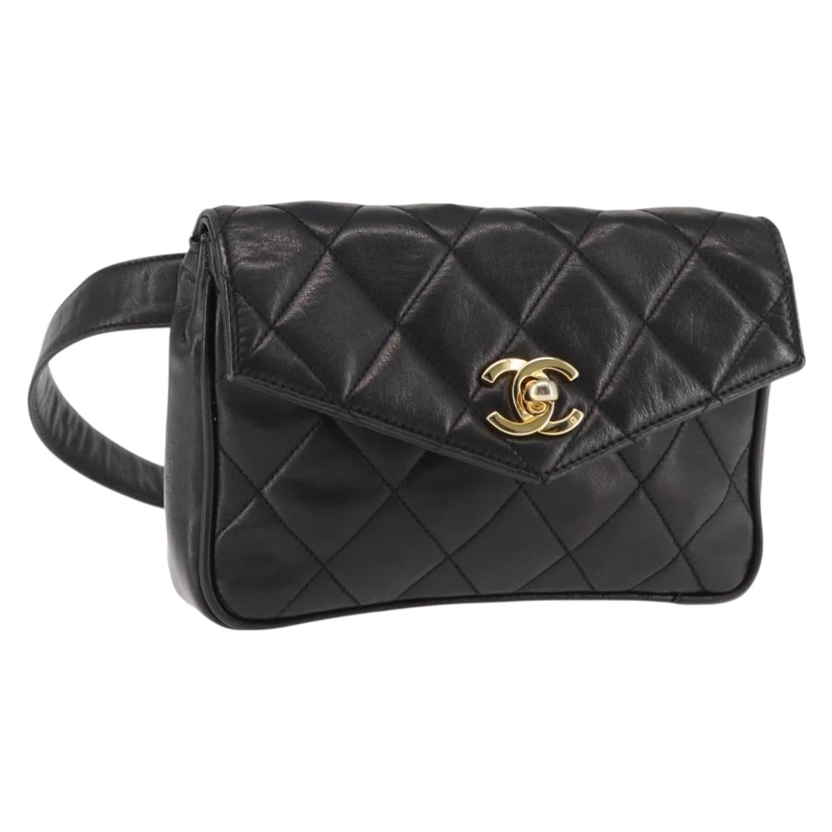 146618 CHANEL Matelasse Waist bag