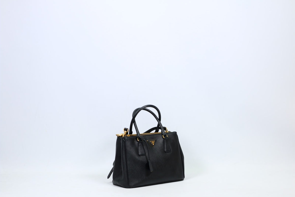 Prada Black Saffiano Galleria Medium Shoulder Bag 1BA863