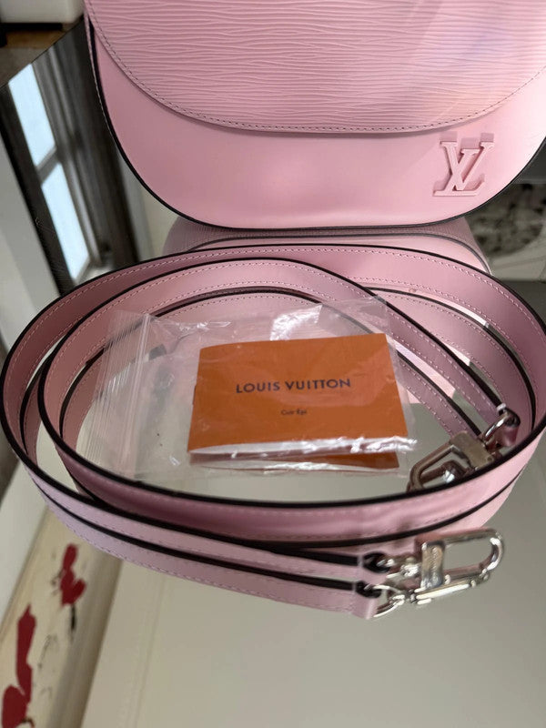 Louis Vuitton Luna Epi Handbag