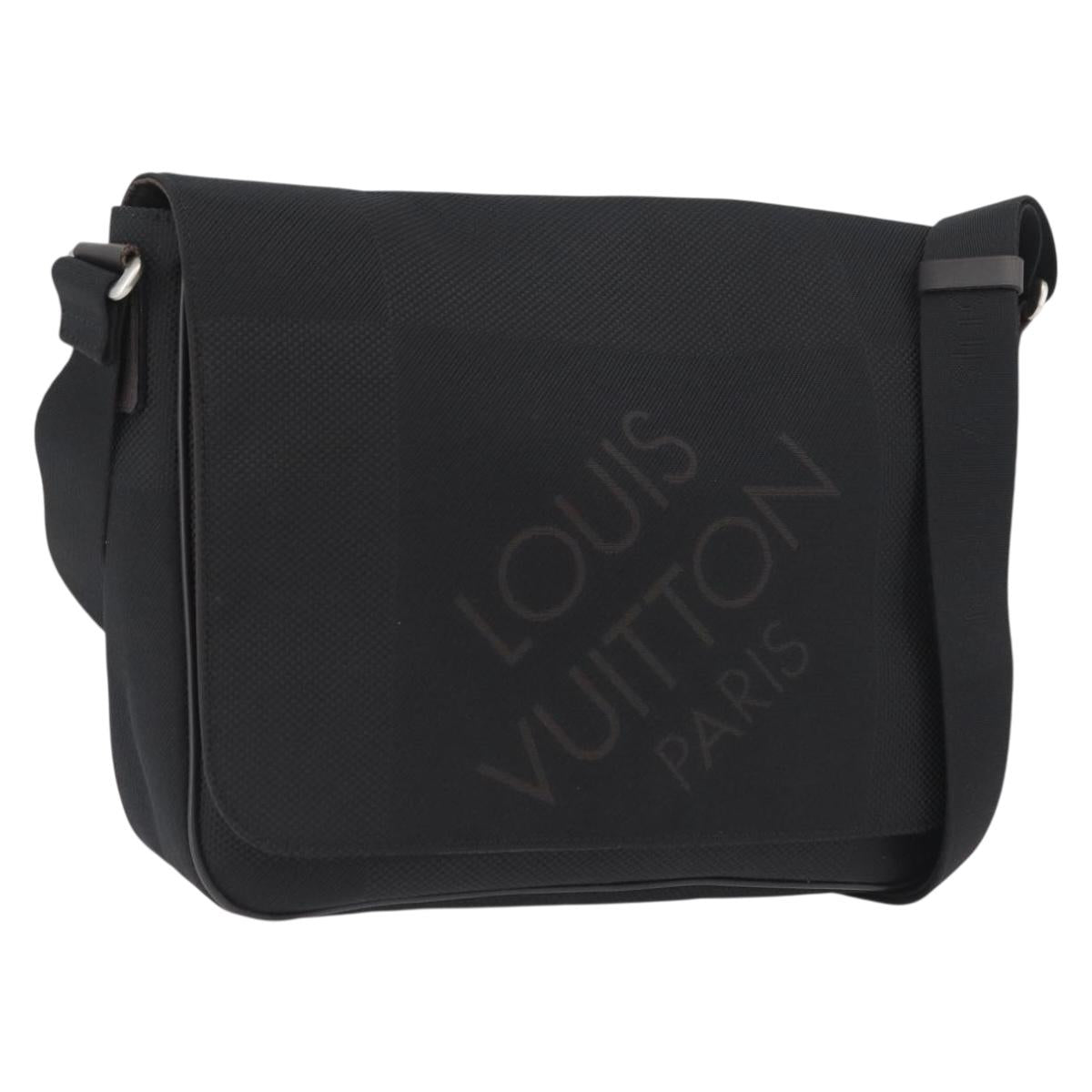 Louis Vuitton Messager NM 174486