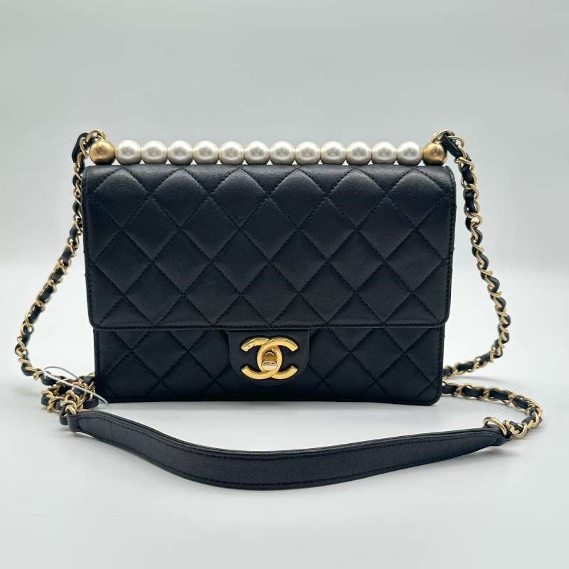 Chanel Pearl Chain Crossbody Bag in Black and Gold (MM049)