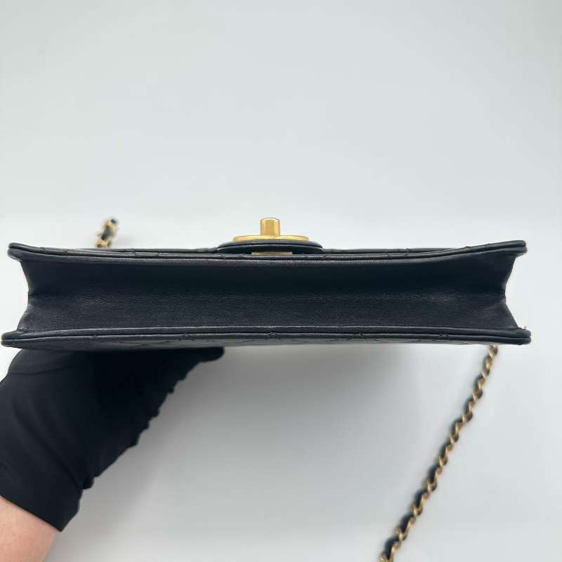 Chanel Pearl Chain Crossbody Bag in Black and Gold (MM049)