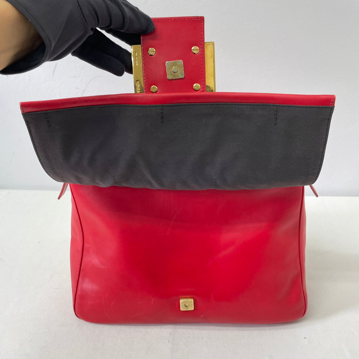 Fendi Red Leather FF Detail Metacrire Mamma Chain ONE Shoulder Bag 8BR638 (V9610904)