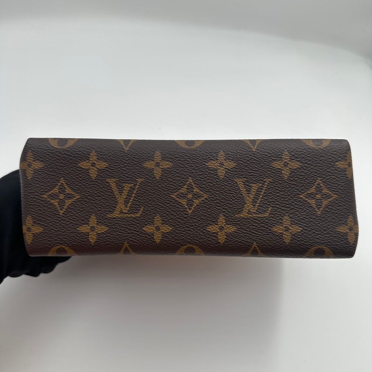 Louis Vuitton Lock Bag White (DL0188)