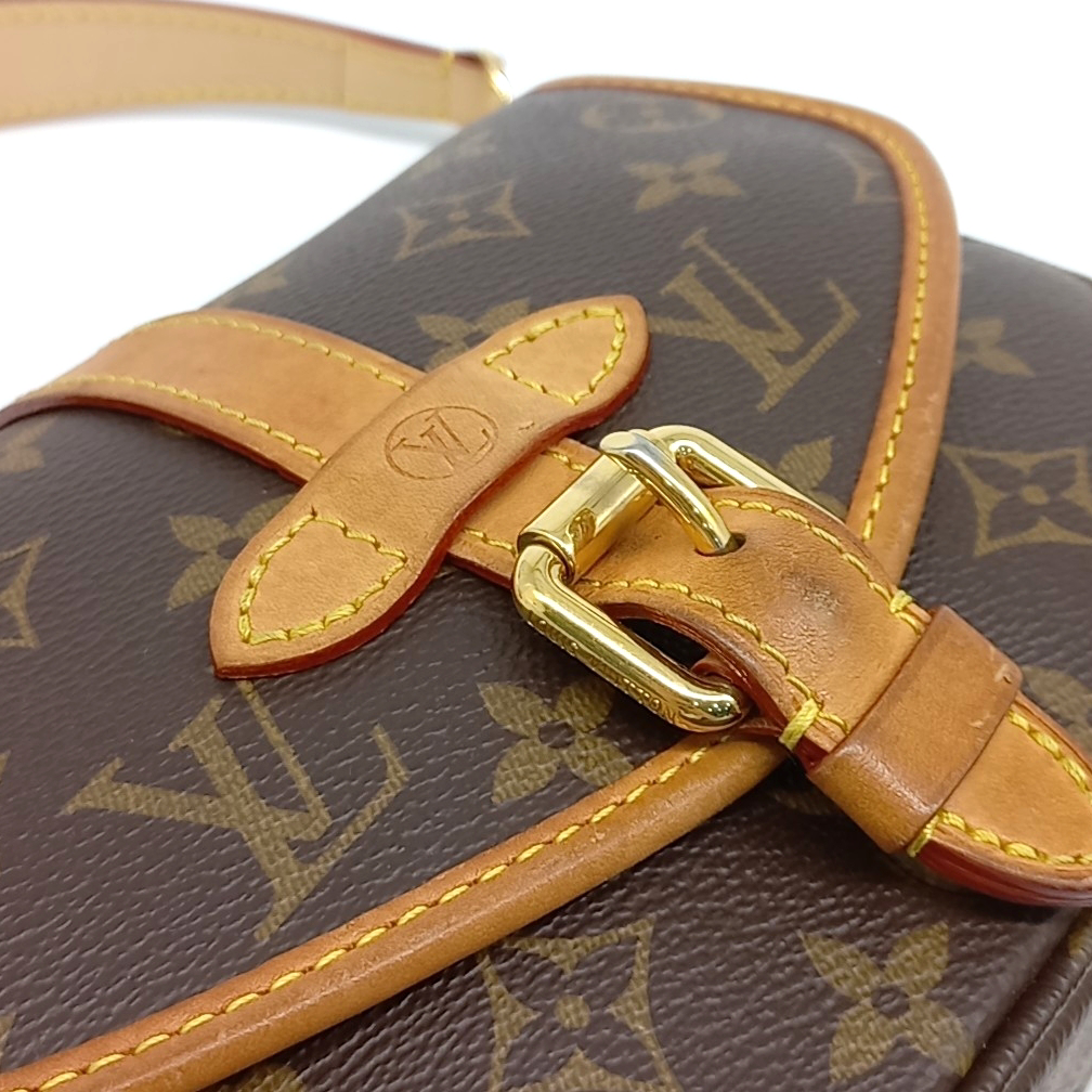 Louis Vuitton Monogram Saumur BB M46740 (10561174)