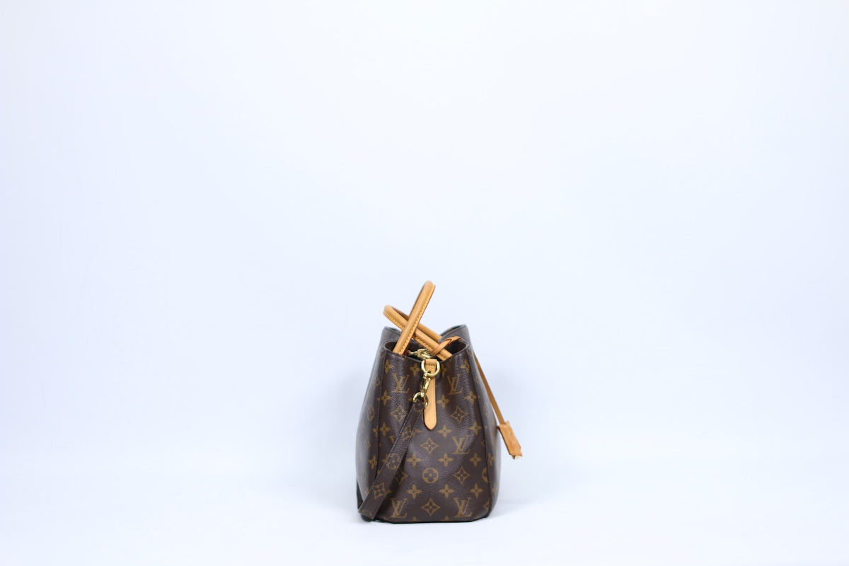 Louis Vuitton Brown PVC Monogram Canvas Montaigne MM Shoulder Bag M41056 (V1275916)
