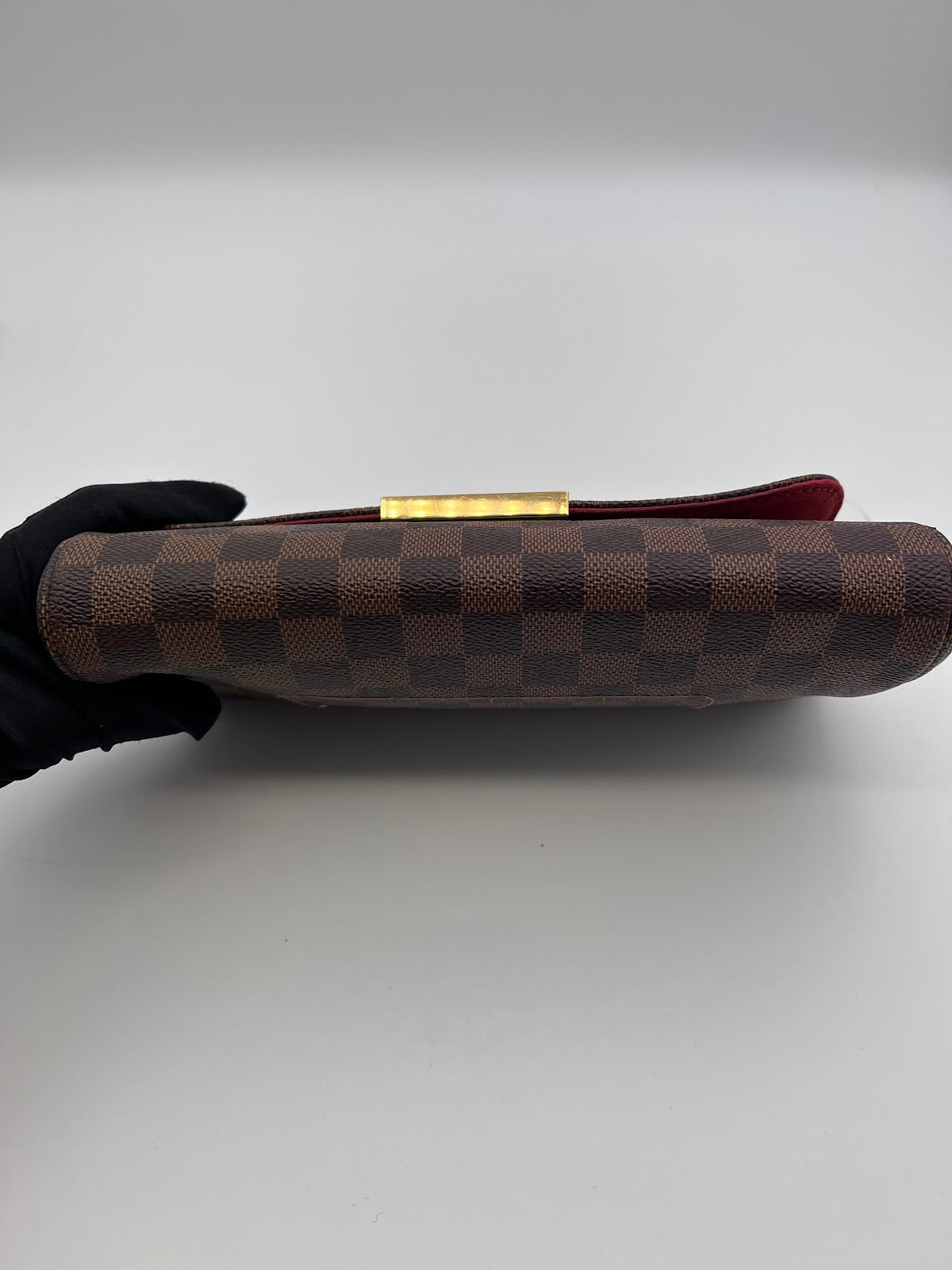 Louis Vuitton Favorite Damier Chain Bag