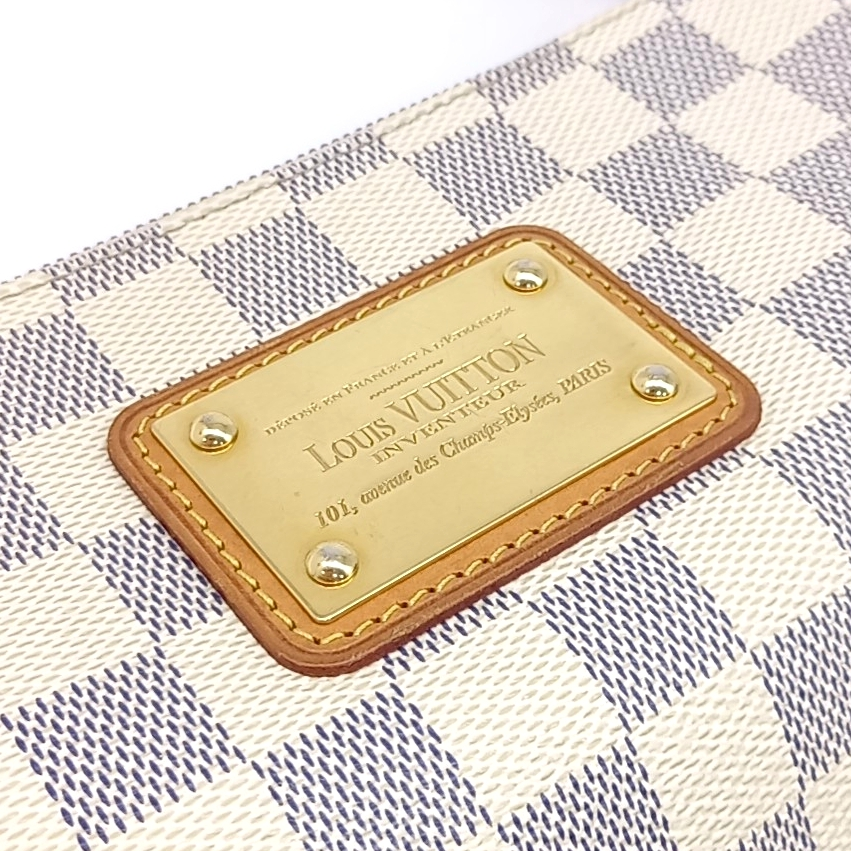 Louis Vuitton Azur Eva Clutch (10591109)