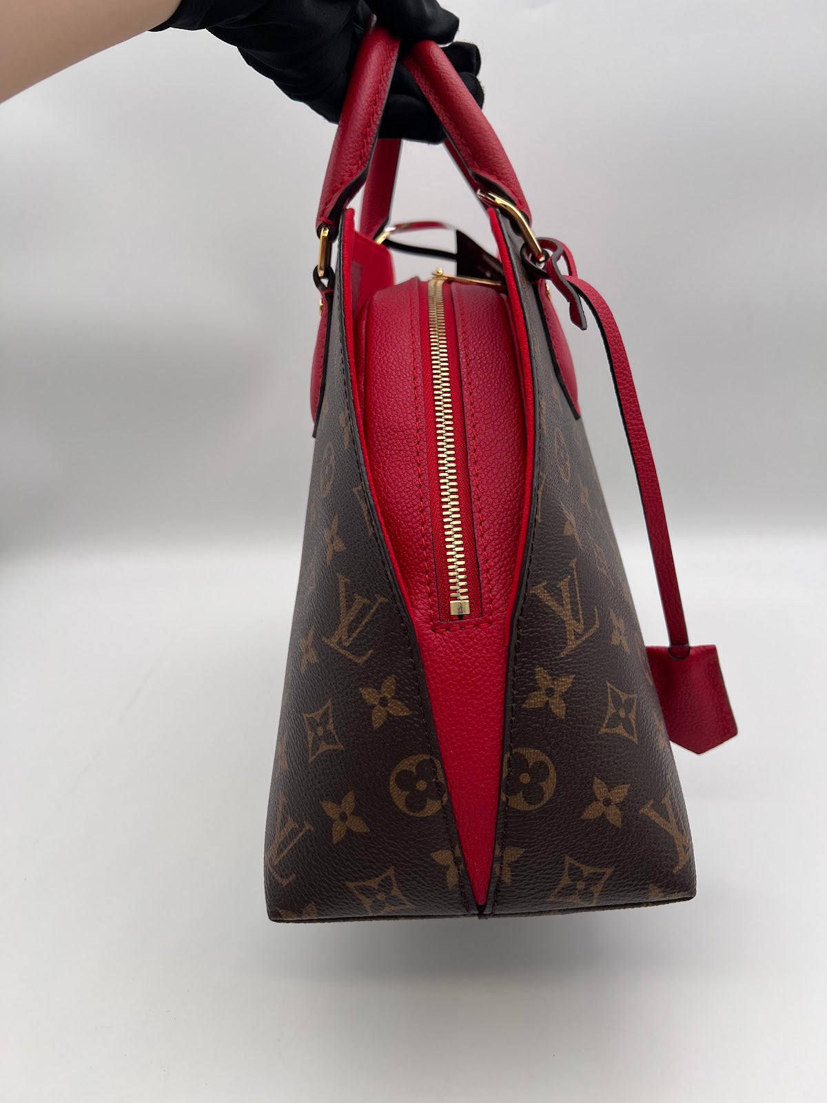 Louis Vuitton Monogram Alma Handbag