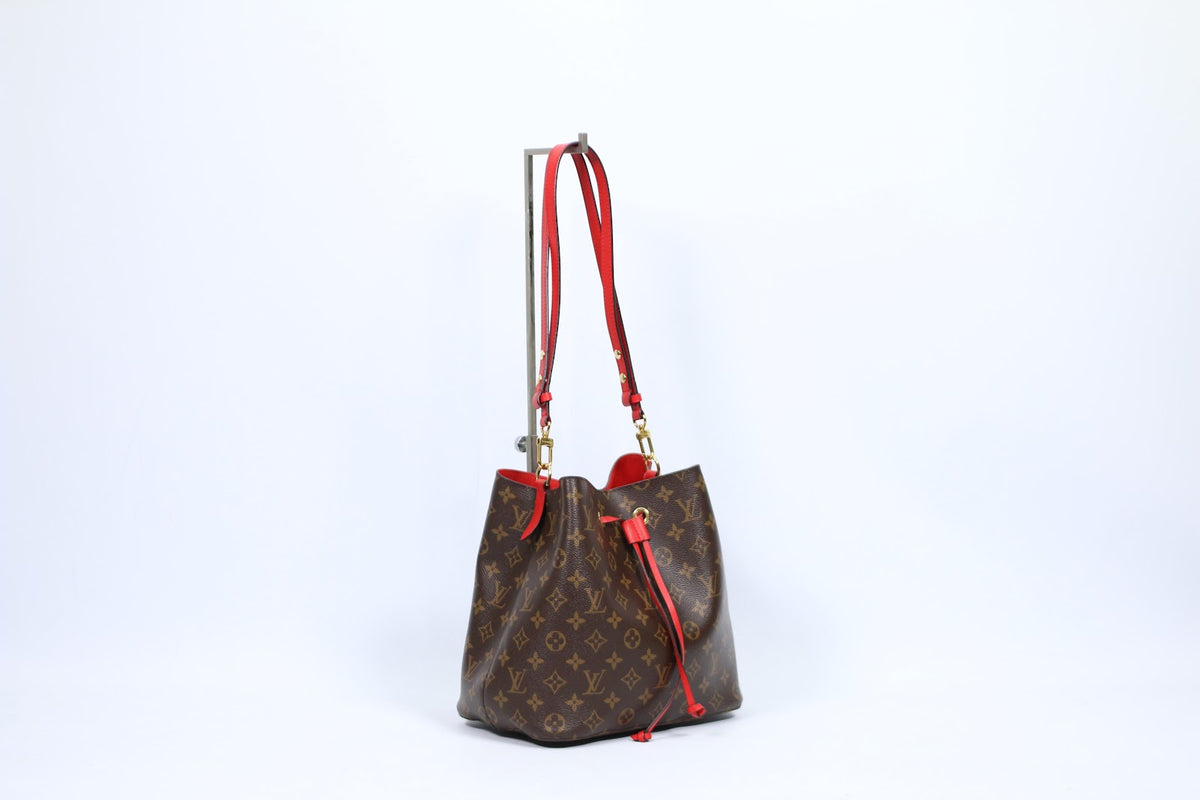 Louis Vuitton Brown Coquelicot PVC Monogram NeoNoe Bucket MM Shoulder Bag M44021 (V1265914)