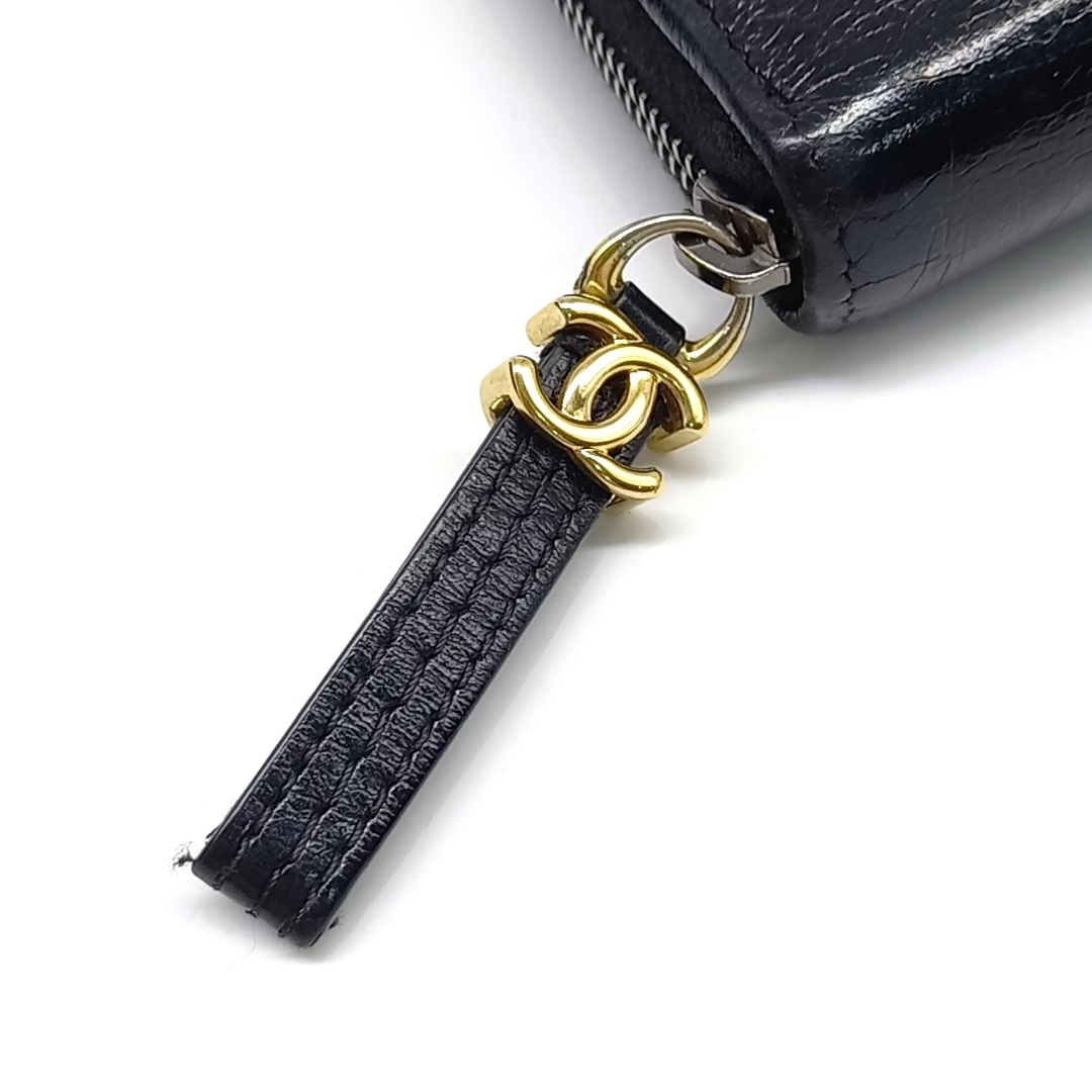 Chanel Chevron Mid-Size Wallet (10565055)