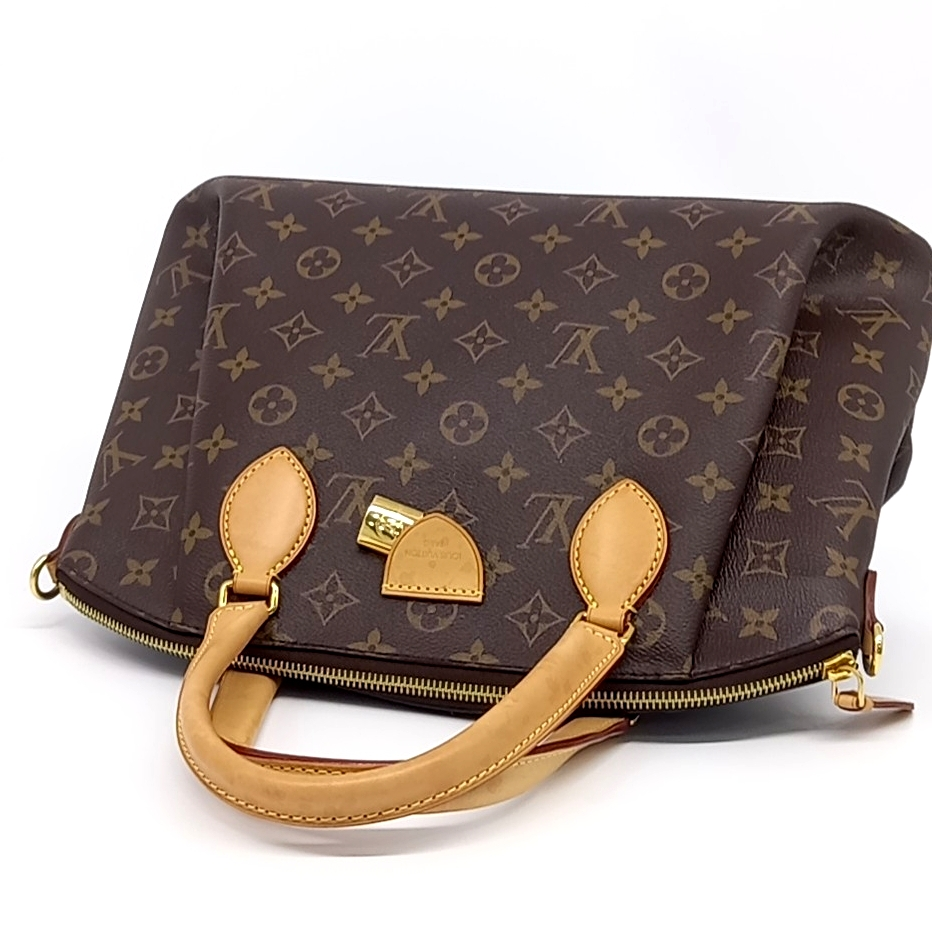 Louis Vuitton Monogram Rivoli MM (10315497)