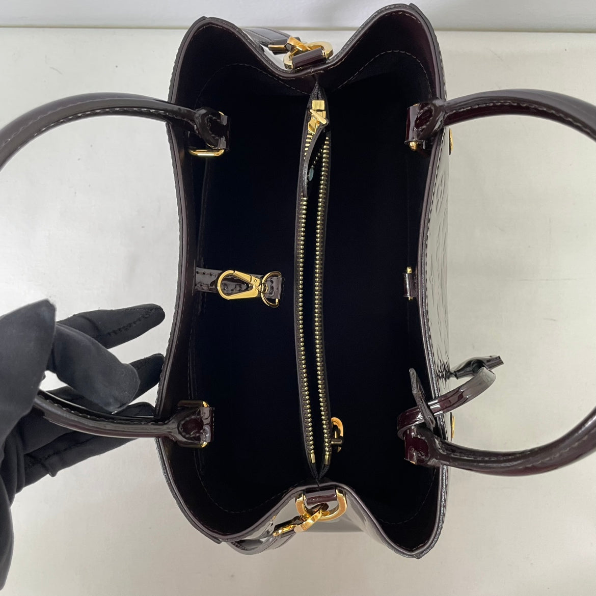 Louis Vuitton Brown Leather Vernis Patent Montaigne MM Shoulder Bag M50400