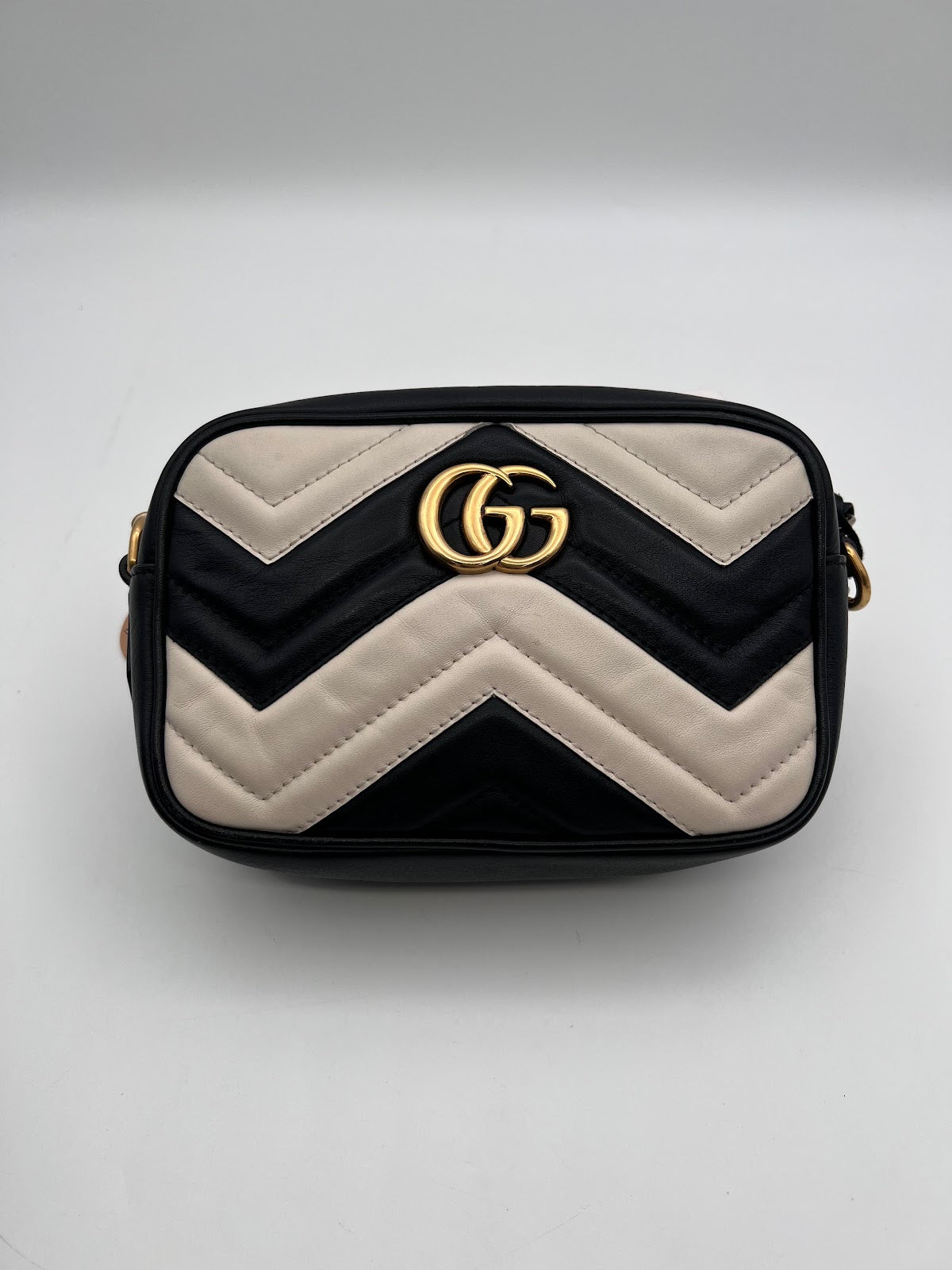 Gucci GG Marmont Camera Bag