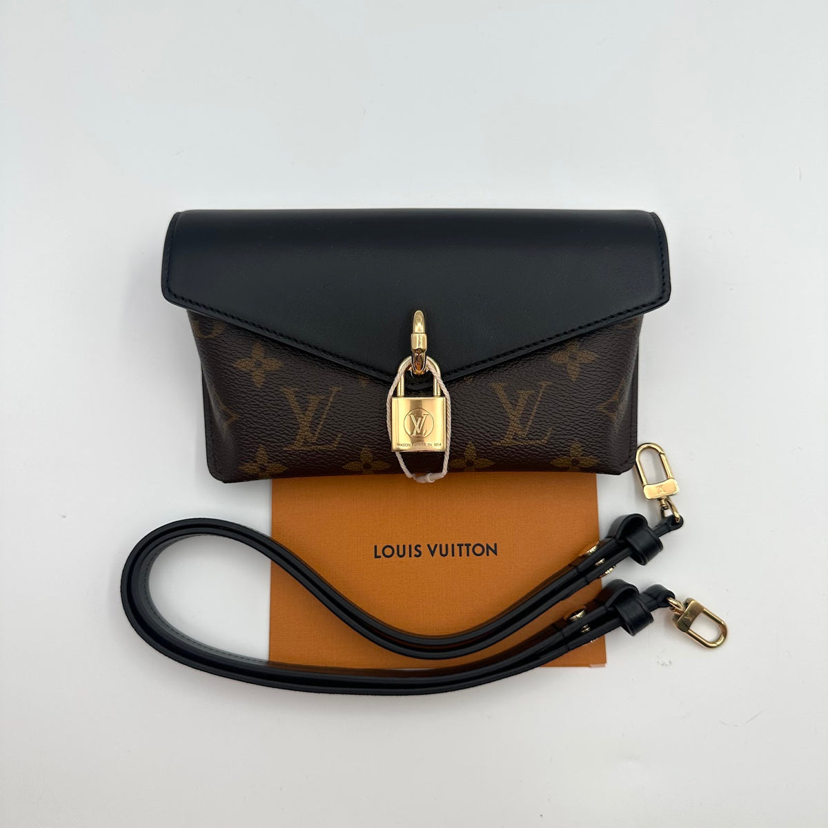 Louis Vuitton Color-Block Lock Bag - Microchip Version (BL1033)