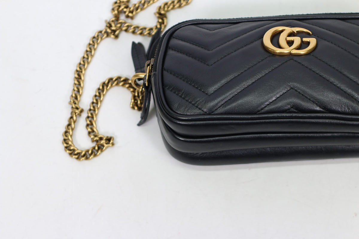 Gucci Black Leather GG Marmont Matelasse Mini Crossbody Bag 546581