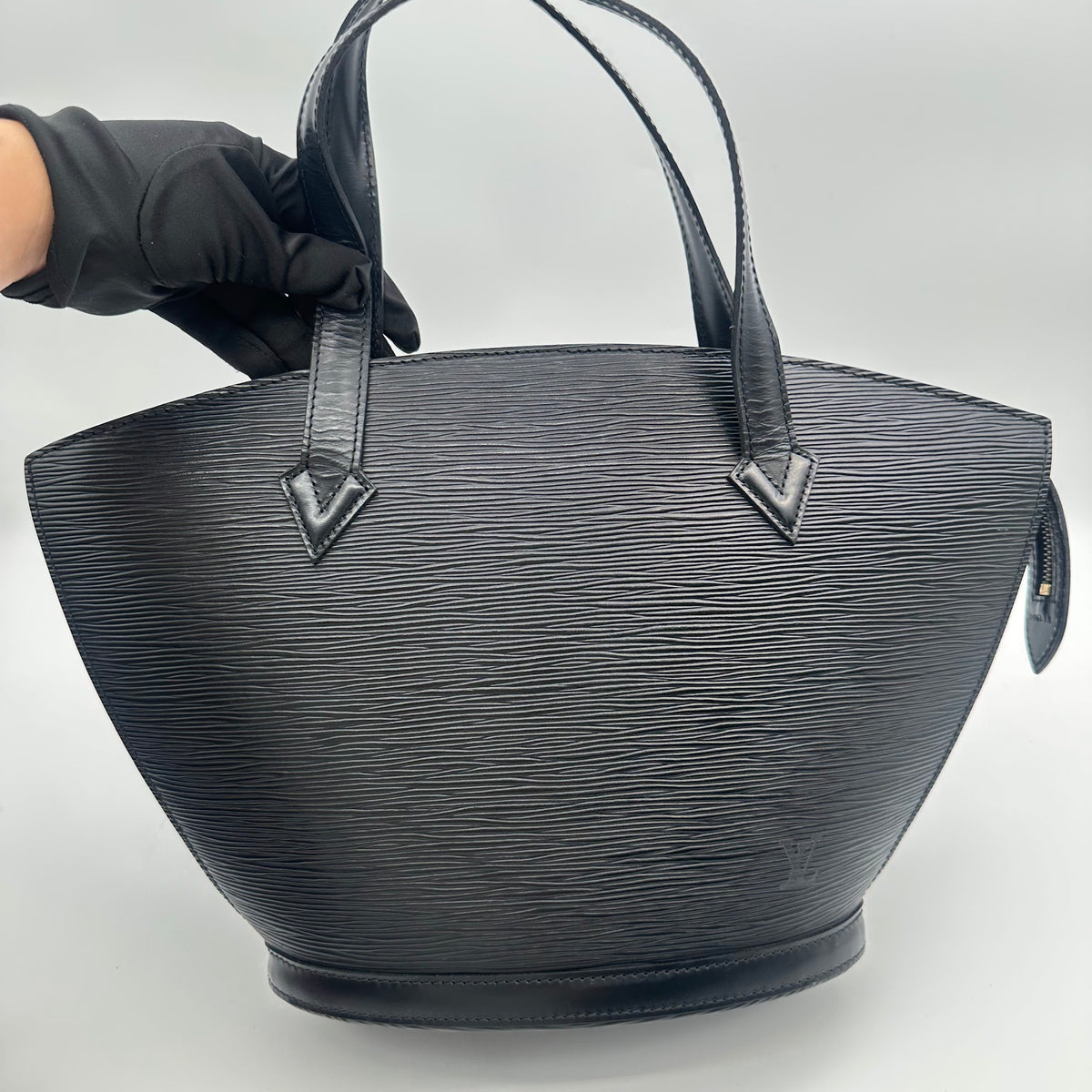 Louis Vuitton black Epi leather shoulder bag - front