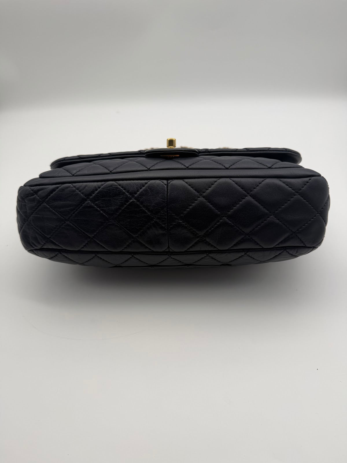 Chanel Classic Flap Lambskin - top