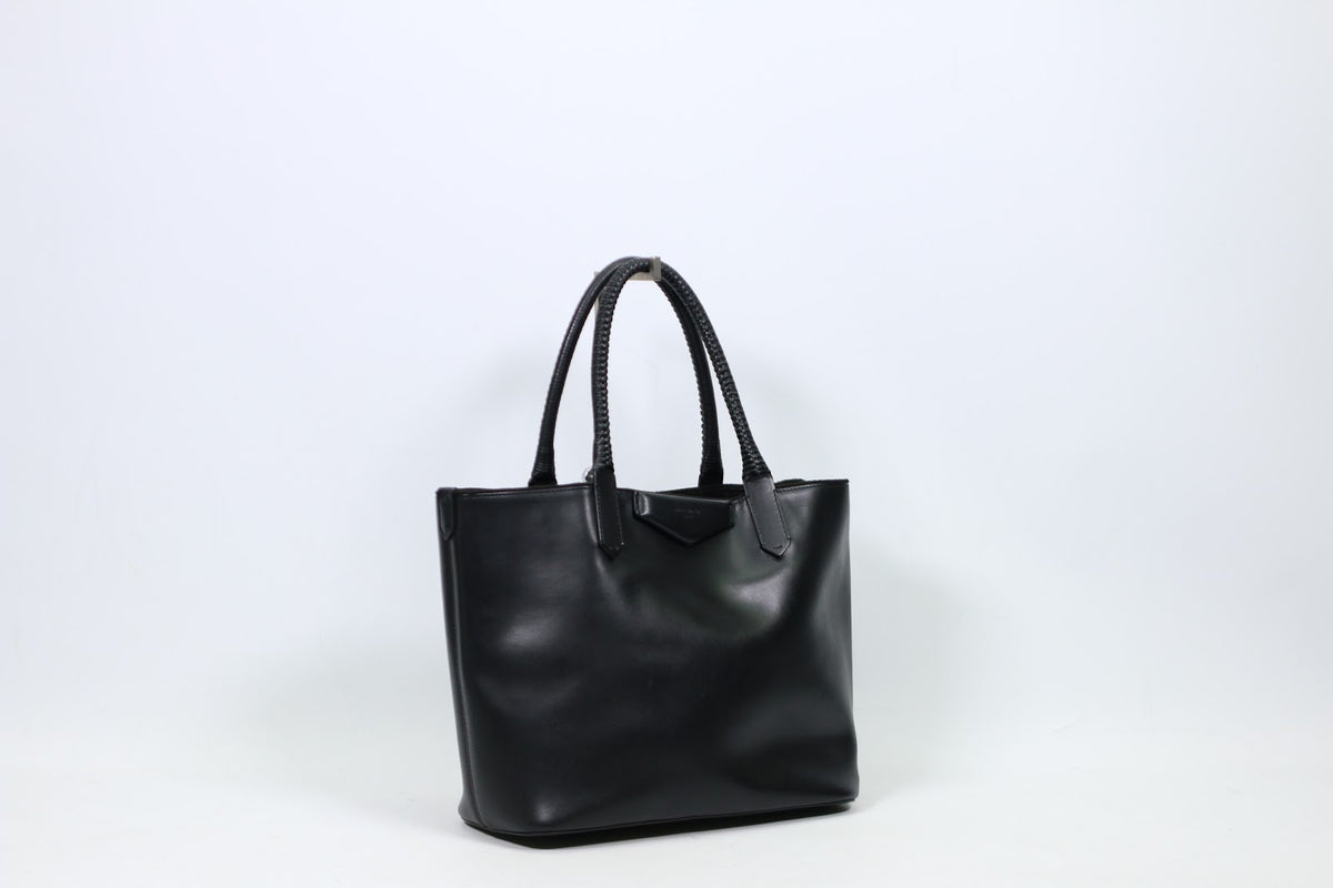 Givenchy Black Leather Antigona Woven Strap Medium Tote Bag 3CC0136 (V7915911)