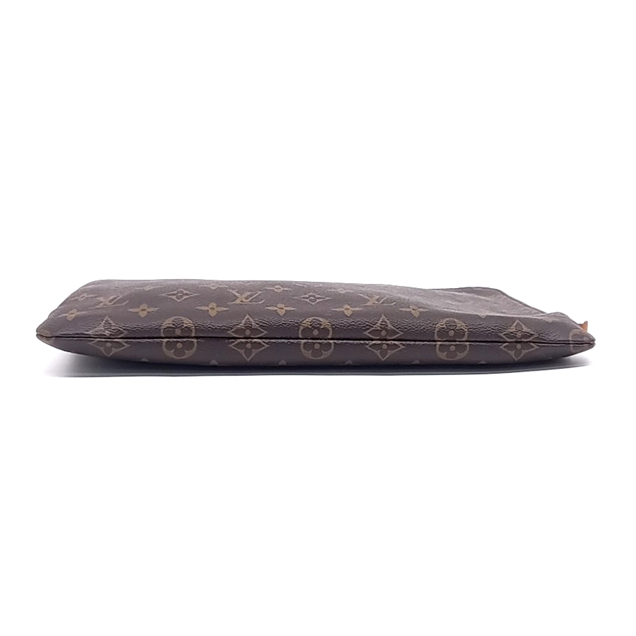 Louis Vuitton Monogram Etui Voyage MM (10469636)