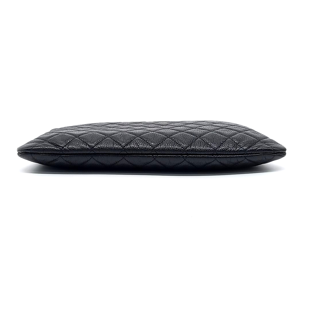 Chanel Caviar Boy Clutch New Medium (10266073)