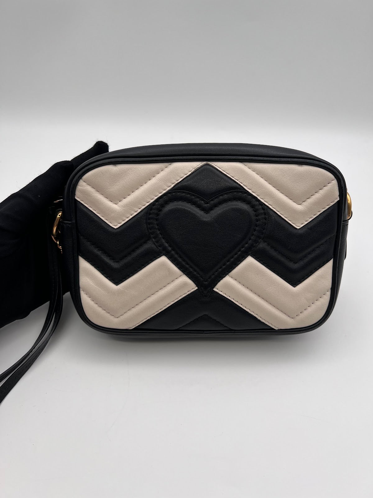 Gucci GG Marmont Camera Bag