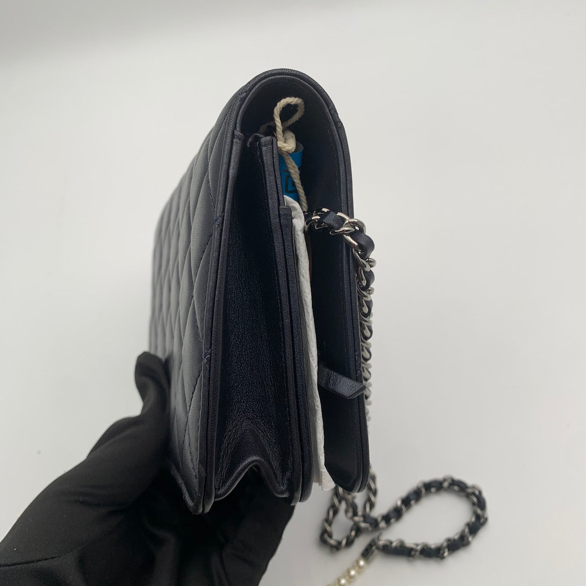 Chanel Wallet on Chain - side