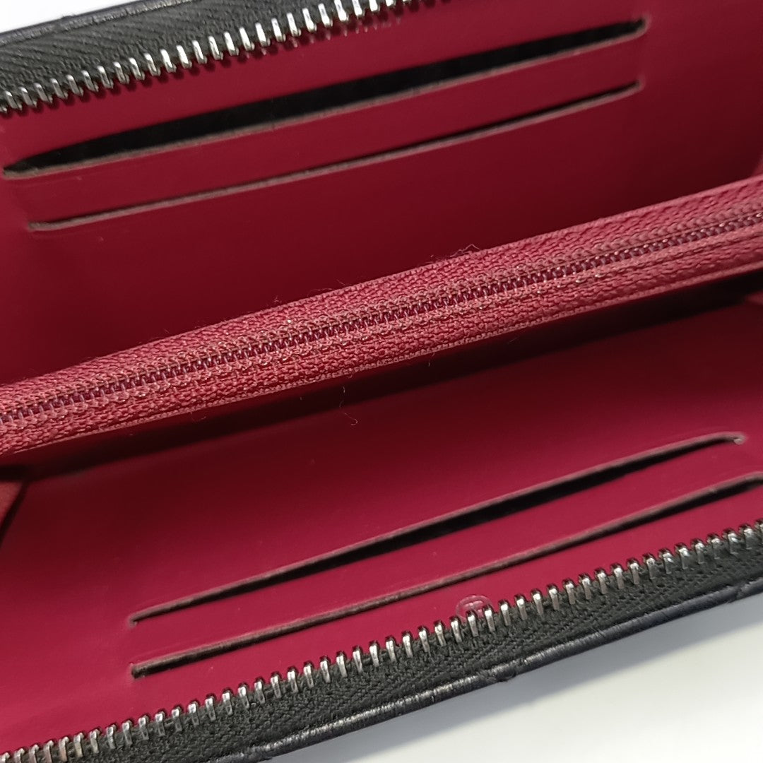 Chanel Chevron Mid-Size Wallet (10565055)