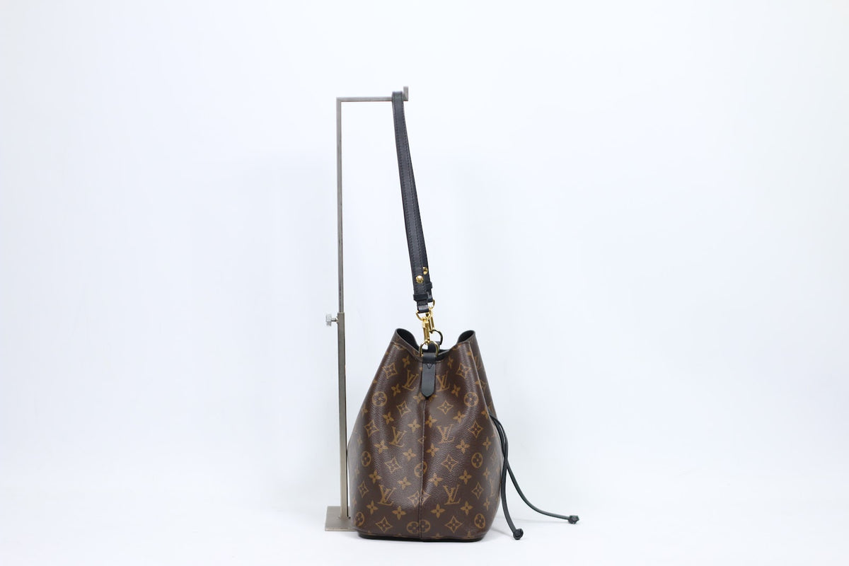 Louis Vuitton Black PVC Monogram NeoNoe Bucket MM Shoulder Bag M44020 (V1277918)