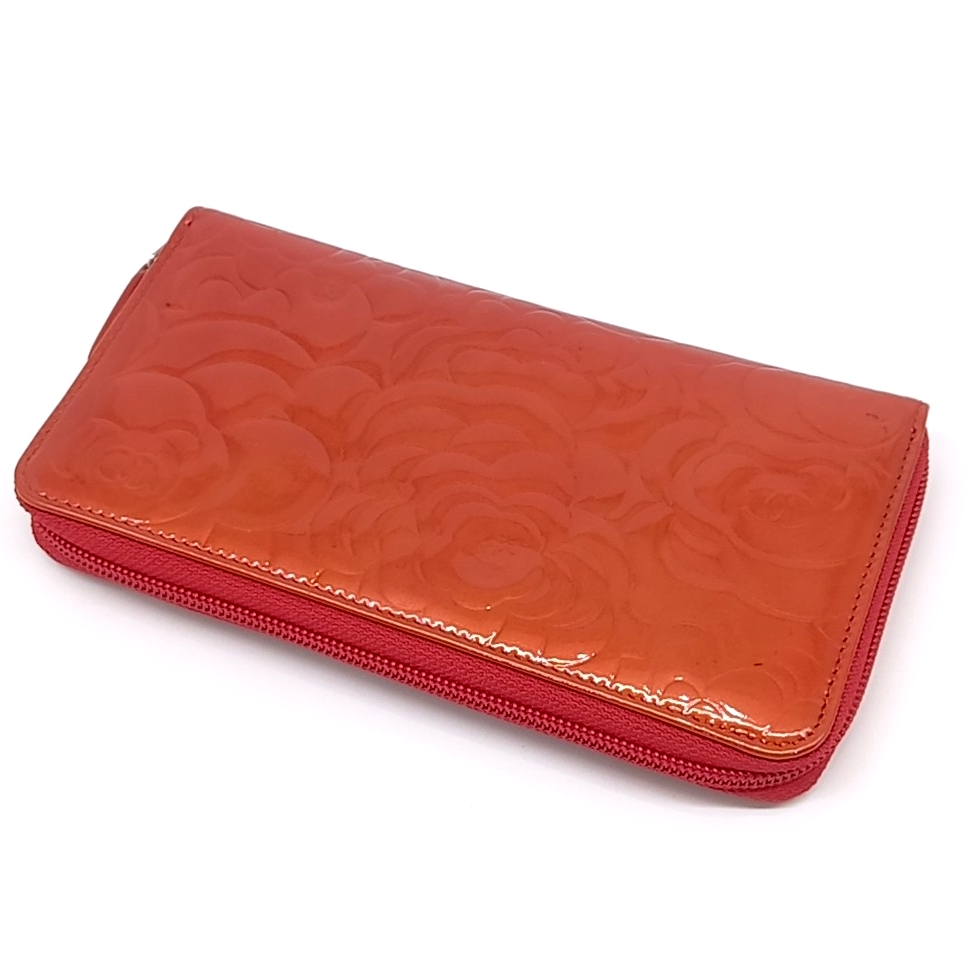 Chanel Patent Camellia Long Wallet (10400793)