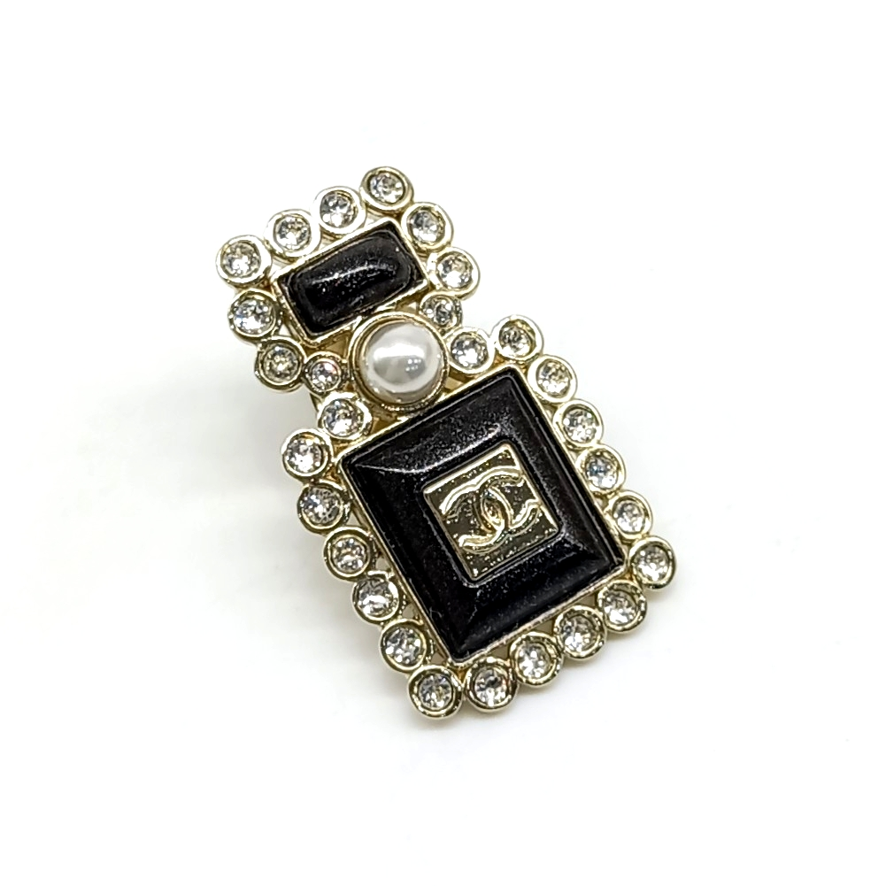 Chanel Brooch (10203528)