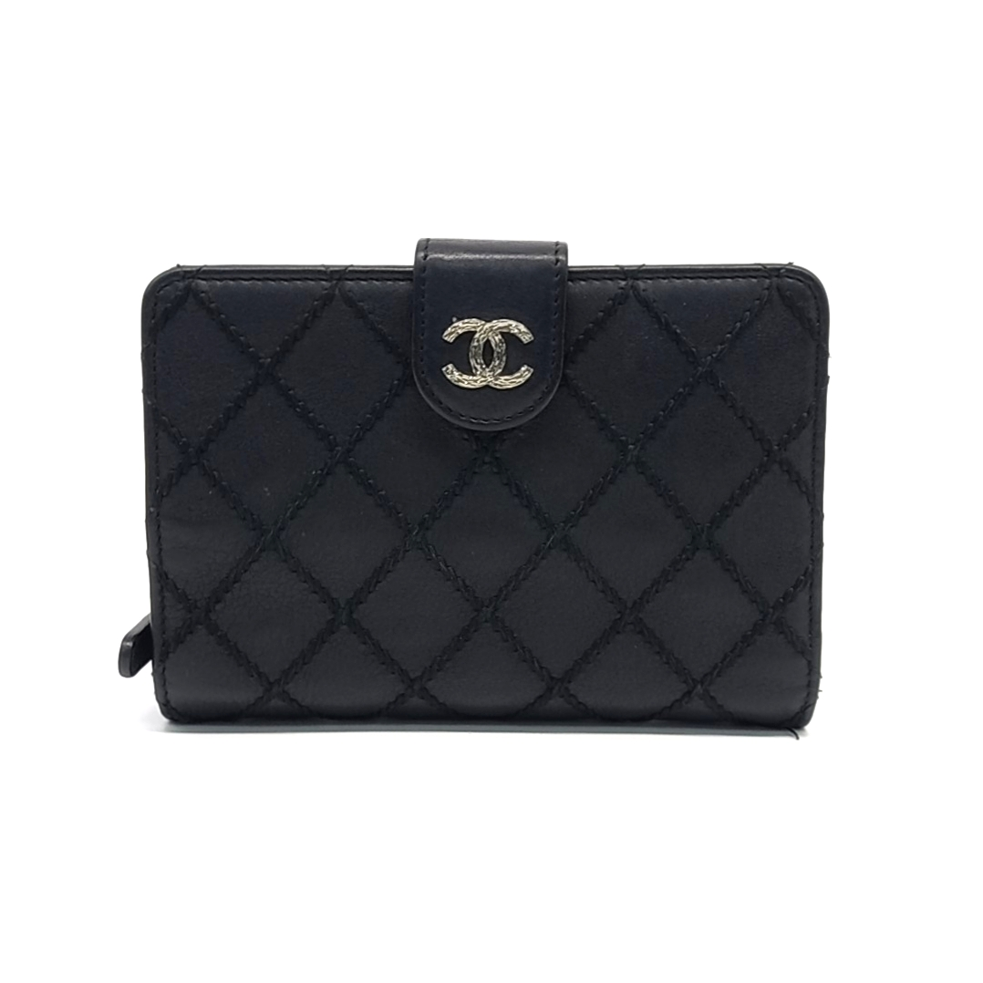 Chanel Wild Stitch Bifold Wallet (10333595)