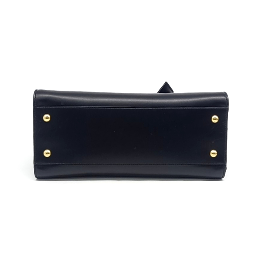 Saint Laurent Monogram Cabas Bag Small (472469) (10568630)