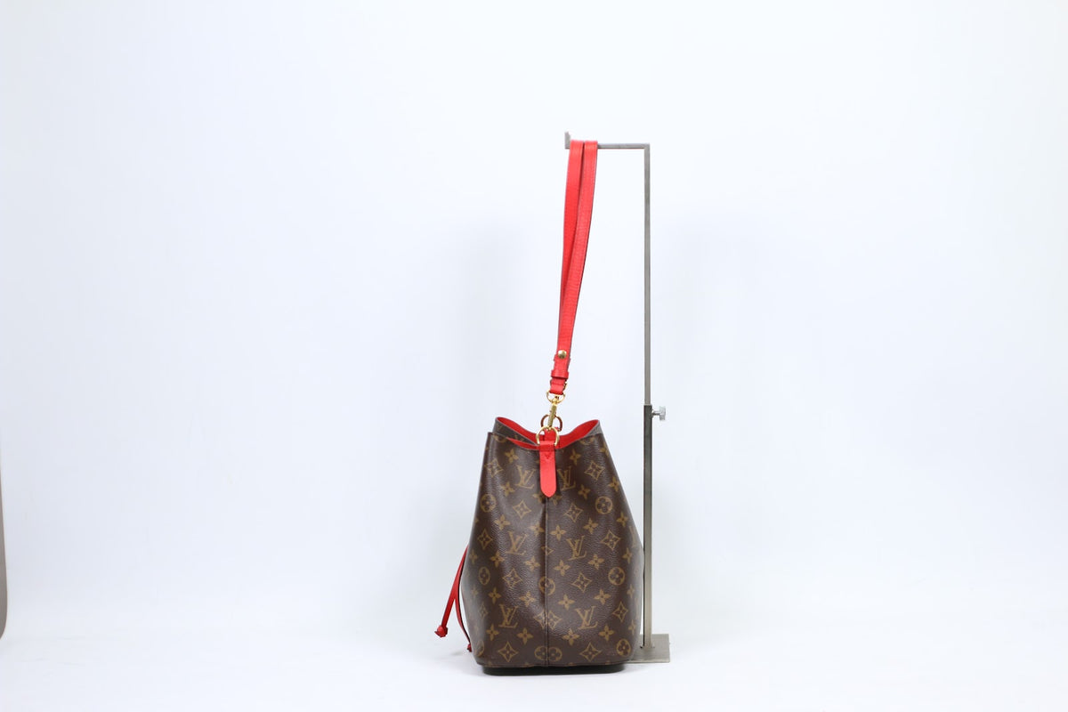 Louis Vuitton Brown Coquelicot PVC Monogram NeoNoe Bucket MM Shoulder Bag M44021 (V1265914)