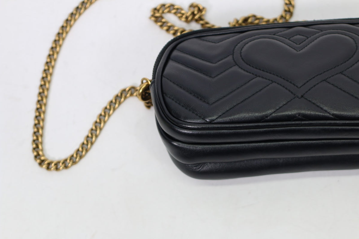 Gucci Black Leather GG Marmont Matelasse Mini Crossbody Bag 546581
