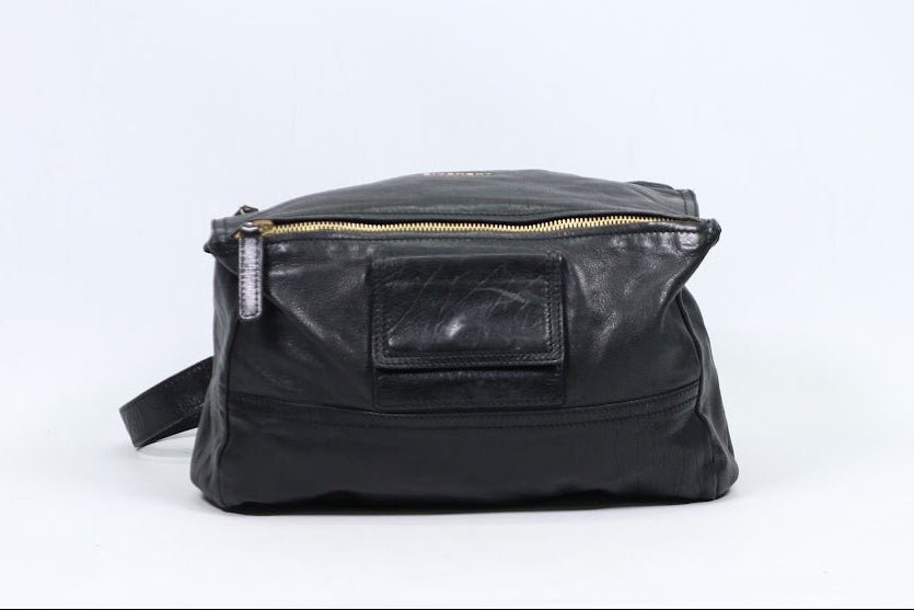 Givenchy Black Leather Wrinkle Pandora Medium Shoulder Bag BB05250004 (V793918)