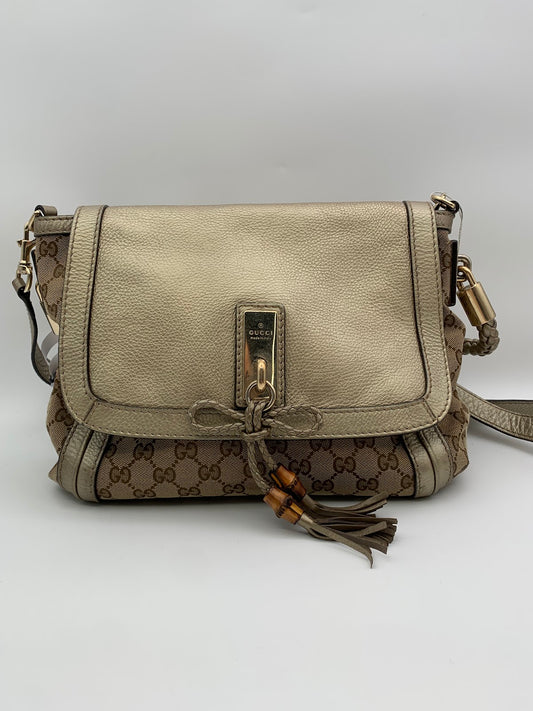 Gucci GG Canvas Shoulder Bag, Beige (JS09967)