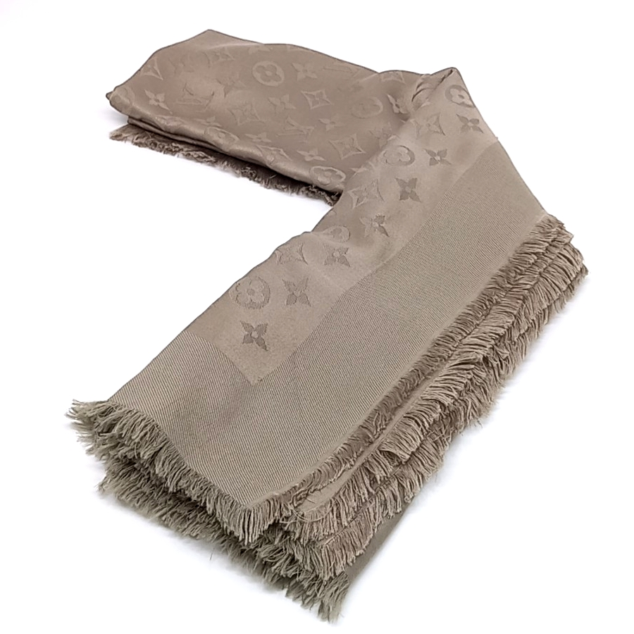 Louis Vuitton Monogram Shawl/Muffler (10469046)