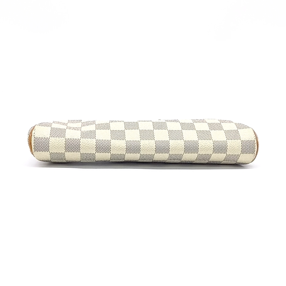 Louis Vuitton Azur Eva Clutch (10591109)