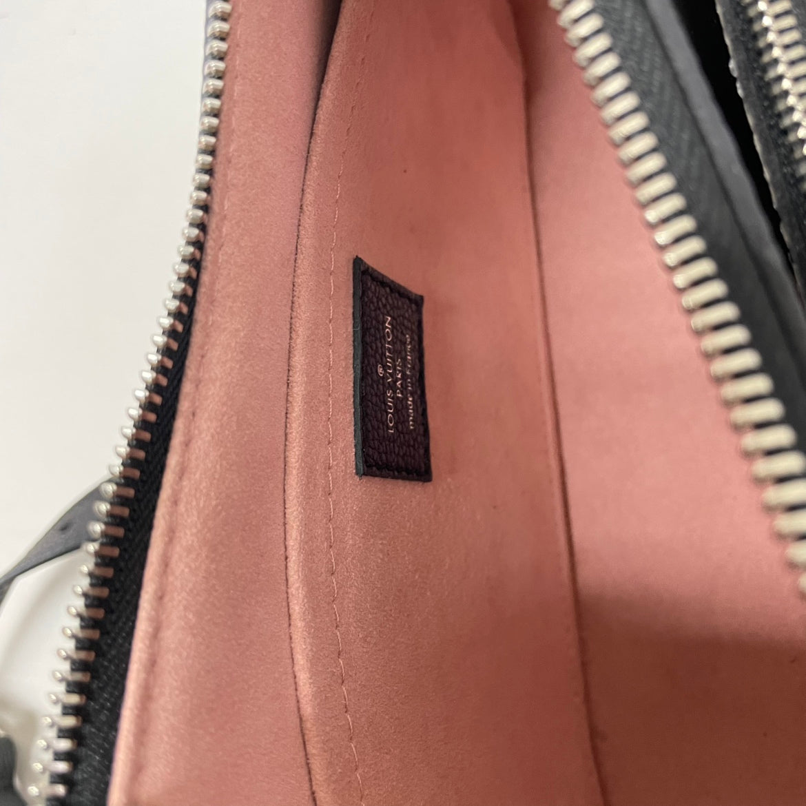 Louis Vuitton Black Epi Marel ONE Shoulder Bag M80689 (V12112813)