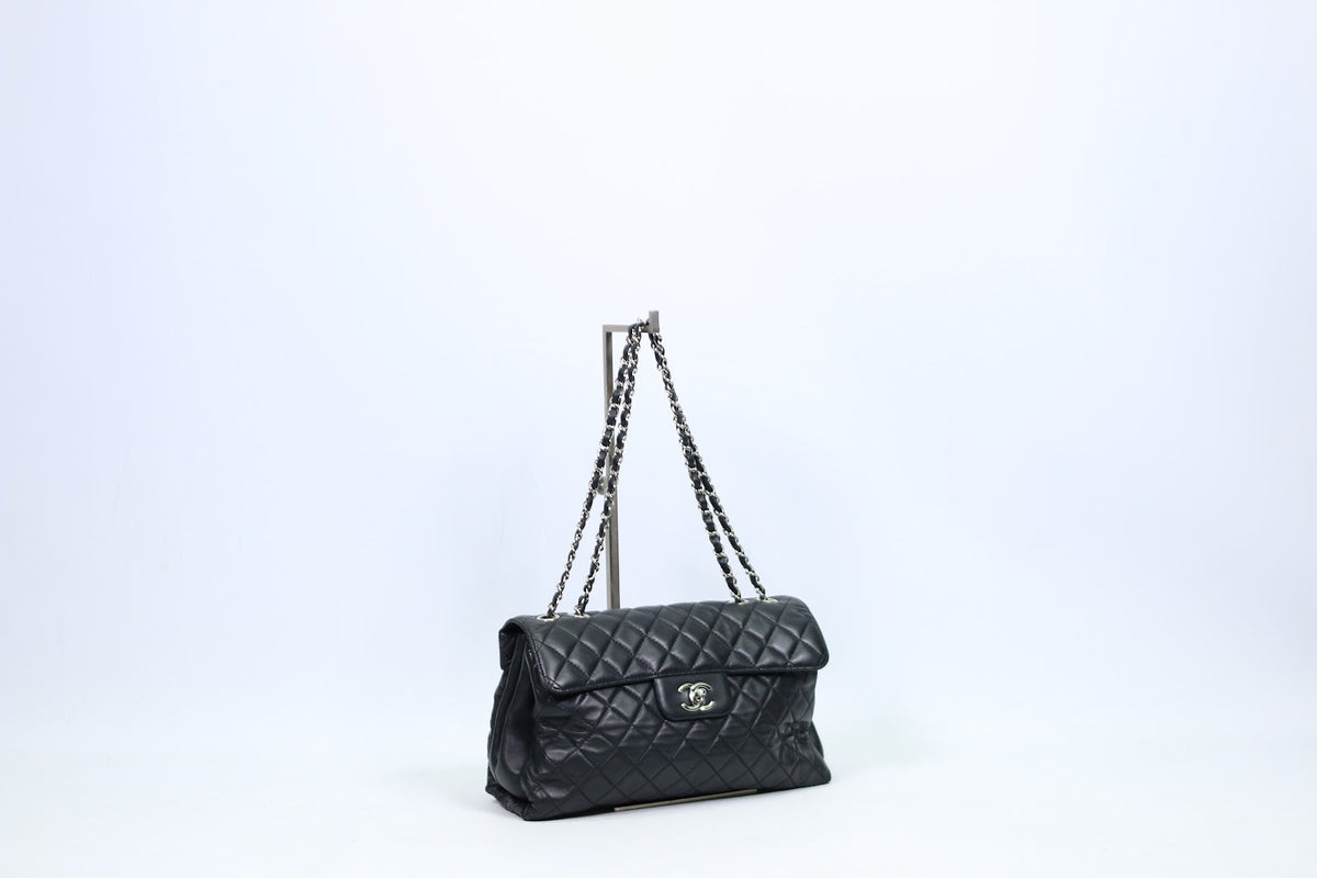 Chanel Black Lambskin Silver Flap ONE Shoulder Bag 20747726 (V3830917)