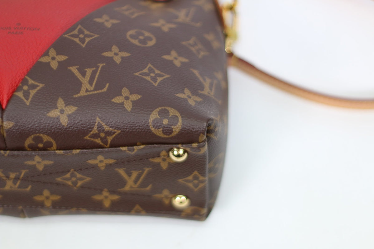 Louis Vuitton Red PVC Monogram Canvas V Tote BB Shoulder Bag M43966 (V1250901)