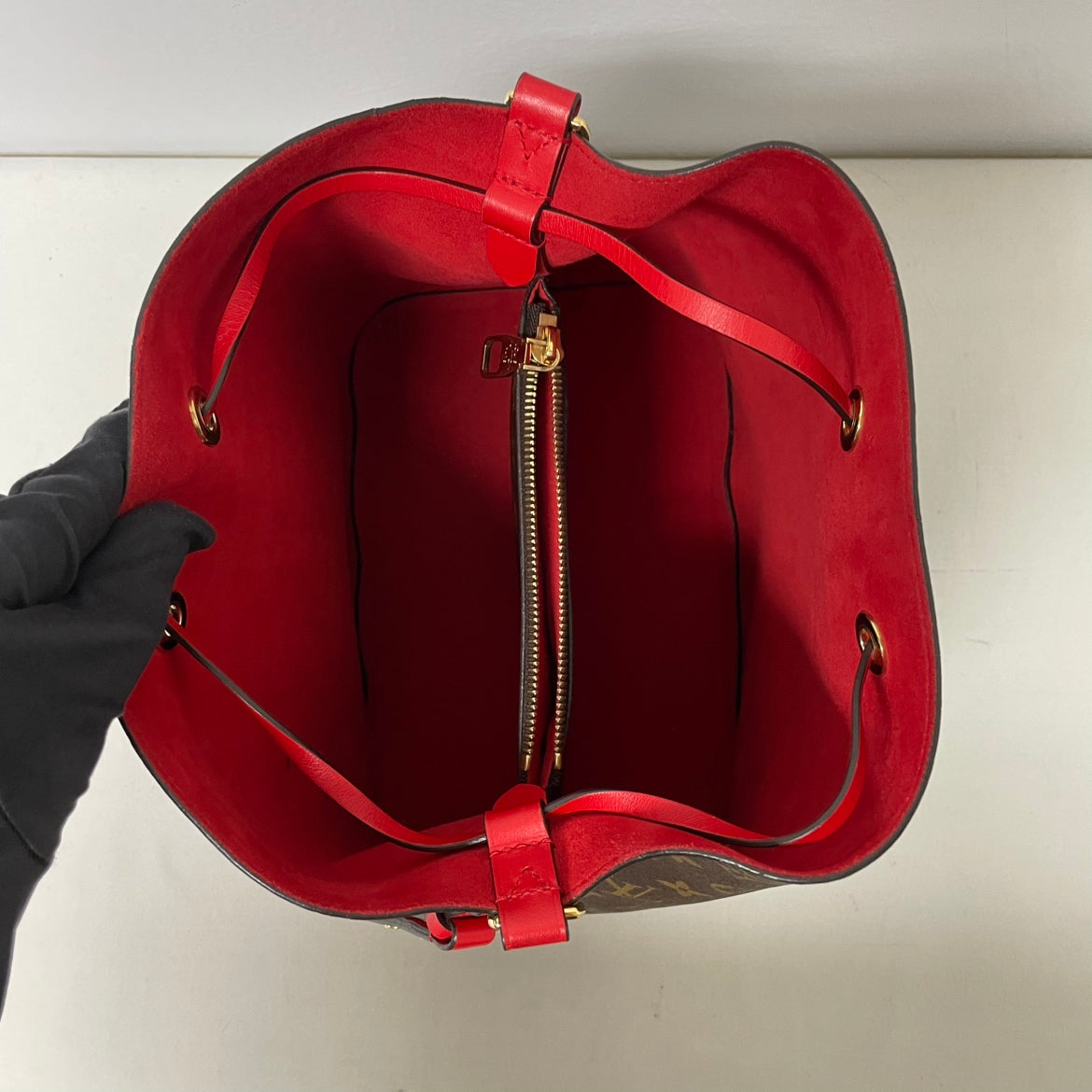 Louis Vuitton Brown Coquelicot PVC Monogram NeoNoe Bucket MM Shoulder Bag M44021 (V1265914)