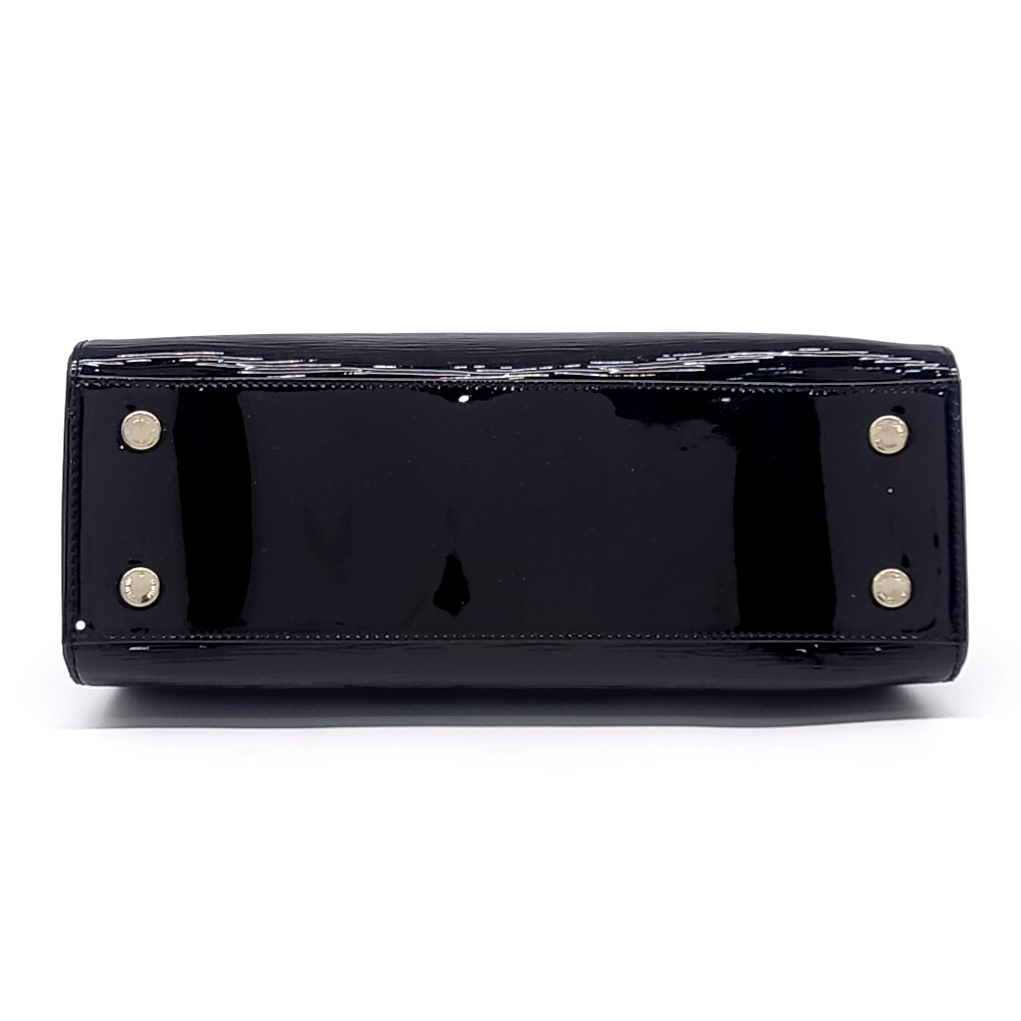 Louis Vuitton Glossy Epi Brea MM M40328 (10359751)