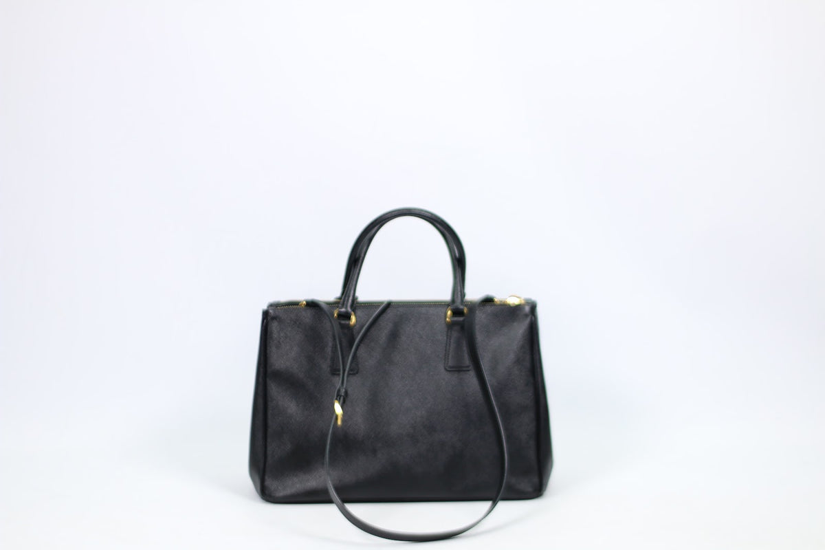 Prada Black Leather Saffiano Lux ONE Shoulder Bag BN2274
